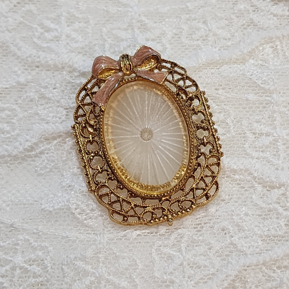 Vintage Filigree Gold Toned Brooch With Enameled Pink Bow